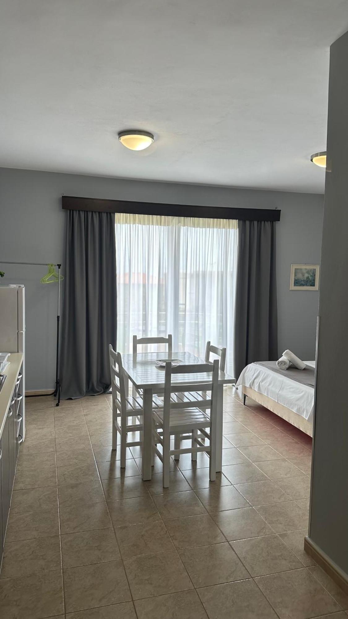Anna House Dhërmi Екстериор снимка
